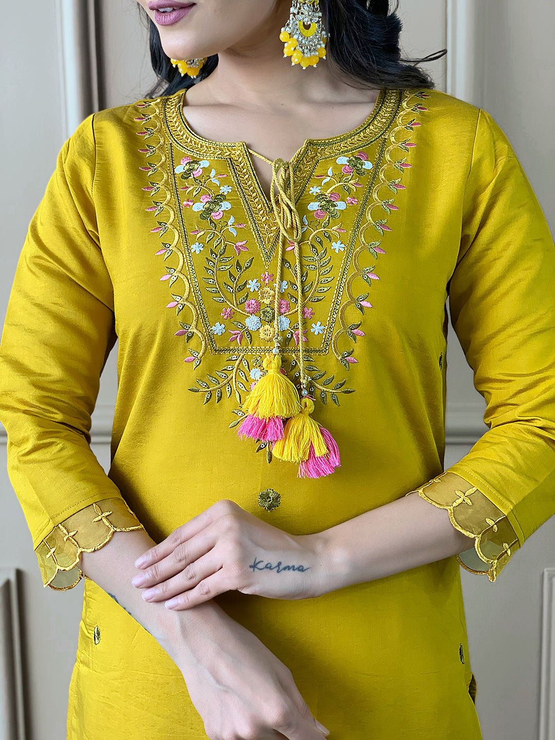 Mustard Yellow Embroidered Kurta Pant Set with Floral Dupatta संgam